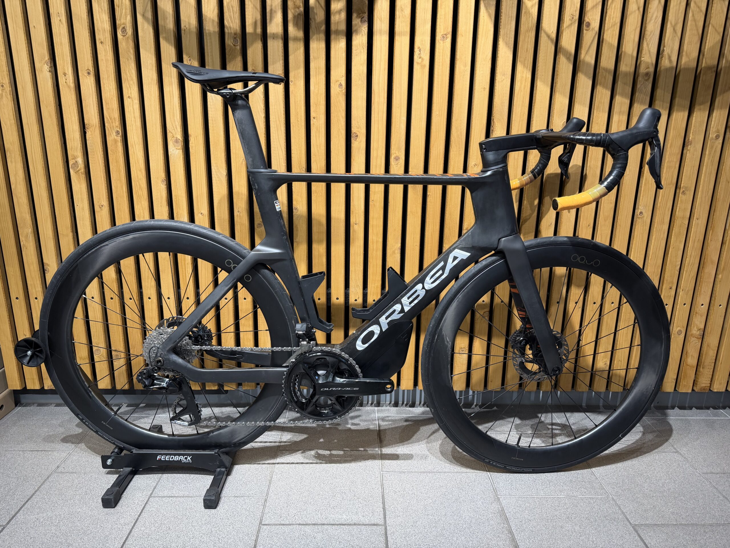 Orbea ORCA AERO M10iLTD | Team Euskatel | Ceramic Speed