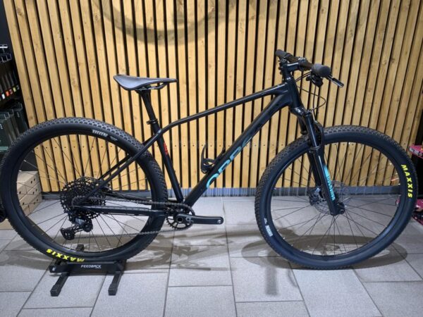 ORBEA ALMA H20 M Black (Matte)- Ice Green 44,5cm