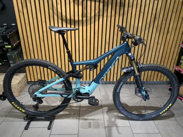 ORBEA RISE M10 M Ice Green (Gloss) - Ocean (Matte)